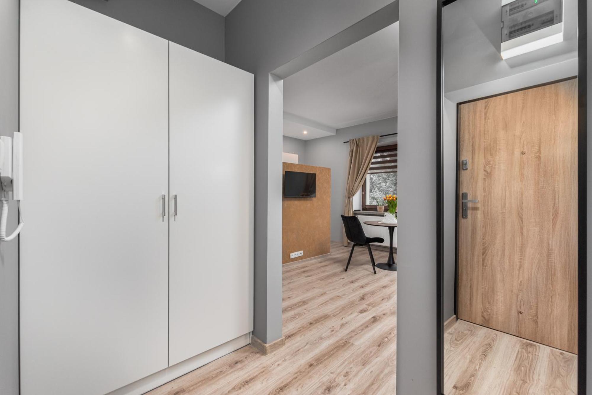 Coco Premium Radosc Apartment *